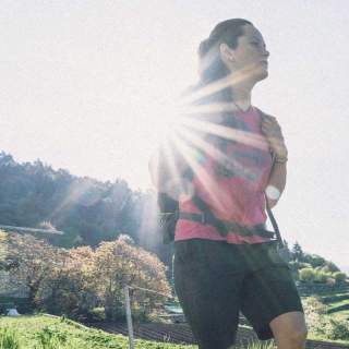 Wanderin in der Sonne